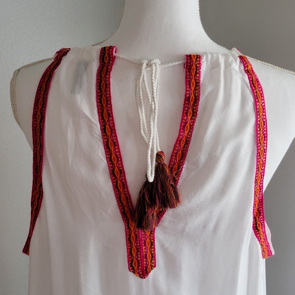 Raviya White Sleeveless Embroidered Cover-Up Dress - Picture 4 of 8